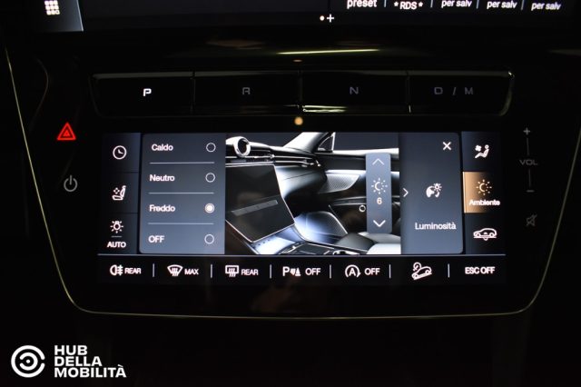 MASERATI GRECALE V6 530 CV AWD TROFEO - foto 14