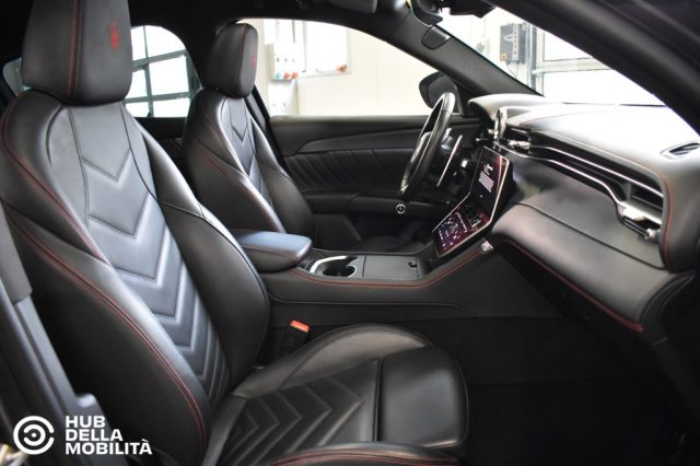 MASERATI GRECALE V6 530 CV AWD TROFEO - foto 27