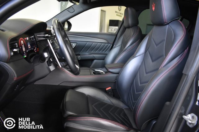 MASERATI GRECALE V6 530 CV AWD TROFEO - foto 29