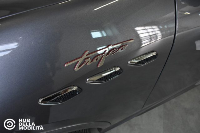MASERATI GRECALE V6 530 CV AWD TROFEO - foto 38