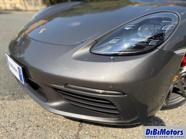 PORSCHE 718 SPYDER 2.0 T GRIGIO AGATA CAPOTTE ROSSA - foto 29
