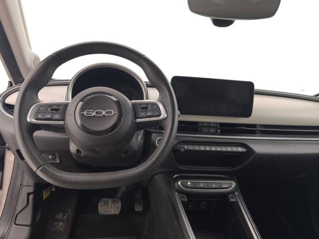 FIAT 600 1.2 HYBRID LA PRIMA 110CV AUTO - foto 12