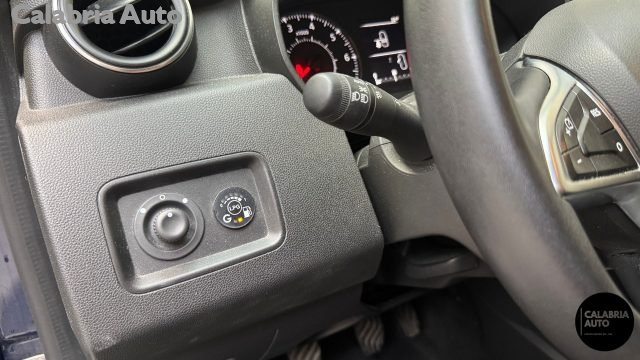 DACIA DUSTER 1.0 TCE 100 CV ECO-G 4X2 COMFORT - foto 21