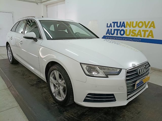 AUDI A4 AVANT 30 2.0 TDI BUSINESS SPORT  - foto 5