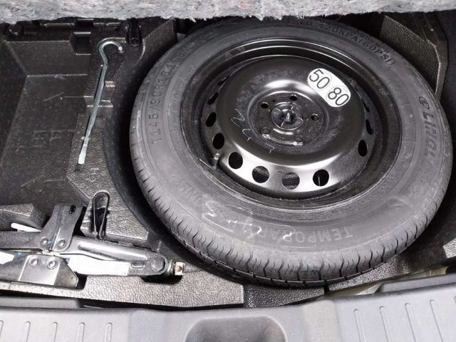 NISSAN JUKE 1.6 HEV N-CONNECTA - foto 11