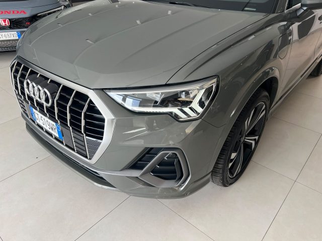 AUDI Q3 45 TFSI E S TRONIC S LINE EDITIO - foto 4