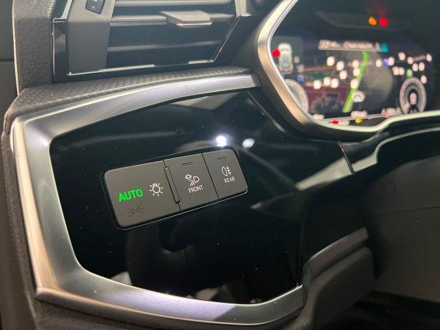 AUDI Q3 45 TFSI E S TRONIC S LINE EDITIO - foto 21