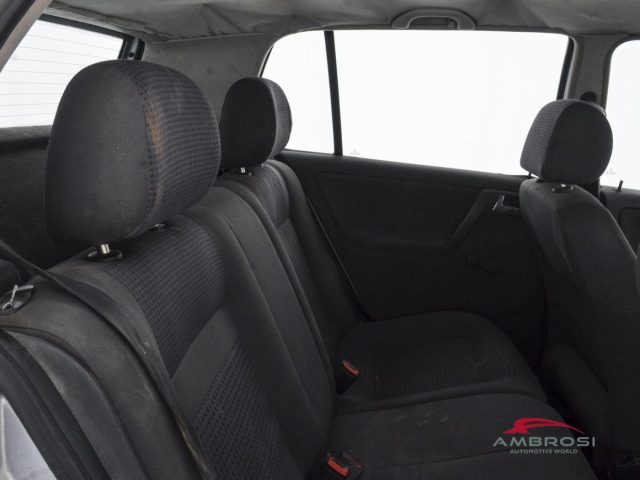 VOLKSWAGEN POLO 1.4 TDI 5P. COMFORTLINE - PER OP - foto 11