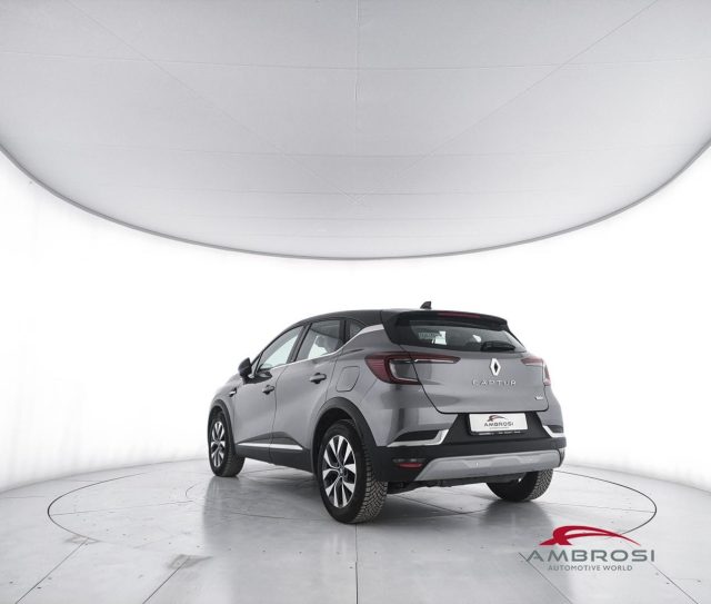 RENAULT CAPTUR PLUG-IN HYBRID E-TECH 160 CV INT - foto 4
