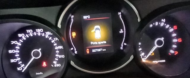 FIAT 500L WAGON 1.6 MULTIJET 120 CV LOUNGE - foto 14