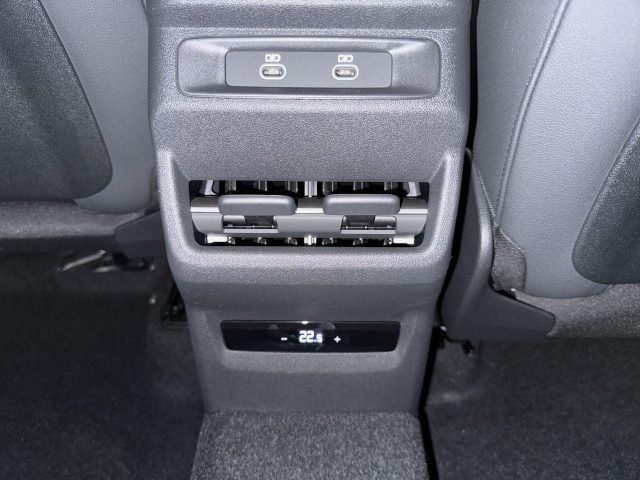 AUDI Q3 SPB 35 TDI S-LINE - foto 10