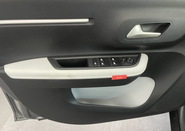 CITROEN C3 1.2 PURE TECH 100 CV MAX KM0 MY2 - foto 11