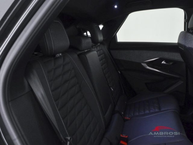 PEUGEOT 3008 1.2 HYBRID GT 145CV E-DCS6 - foto 11