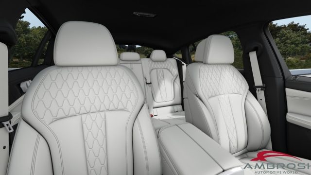 BMW X6 XDRIVE40I MSPORT - foto 9