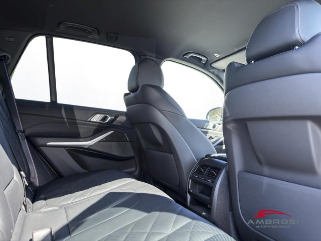 BMW X5 XDRIVE30D INNOVATION COMFORT PLU - foto 11