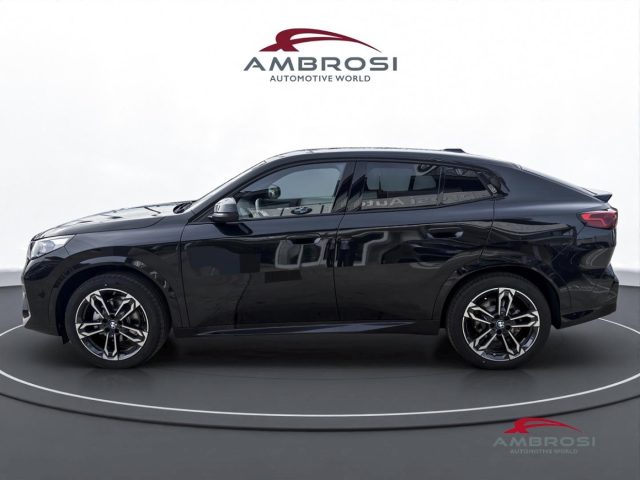 BMW IX2 EDRIVE20-SPECIAL EDITION MSPORT - foto 6