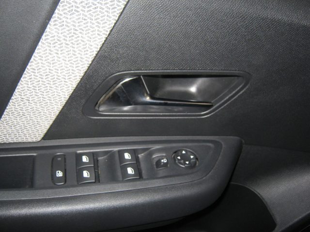 CITROEN C4 PURETECH 130 S&S SHINE - foto 13