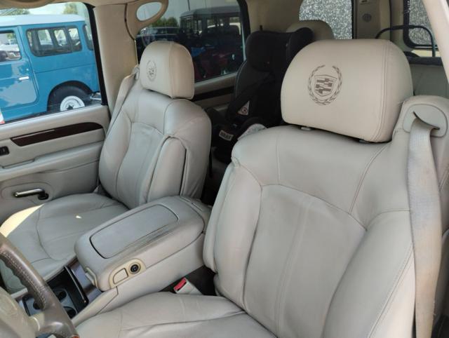 CADILLAC ESCALADE 5200  LUXURY - foto 16