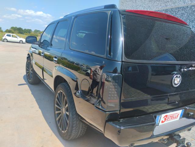 CADILLAC ESCALADE 5200  LUXURY - foto 6
