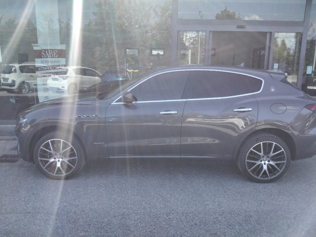 MASERATI LEVANTE V6 AWD GRANSPORT - foto 9