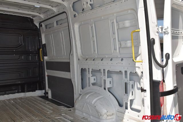 MAN TGE 3.140 3.5T 2.0 TDI 140 CV LIGHT  - foto 29