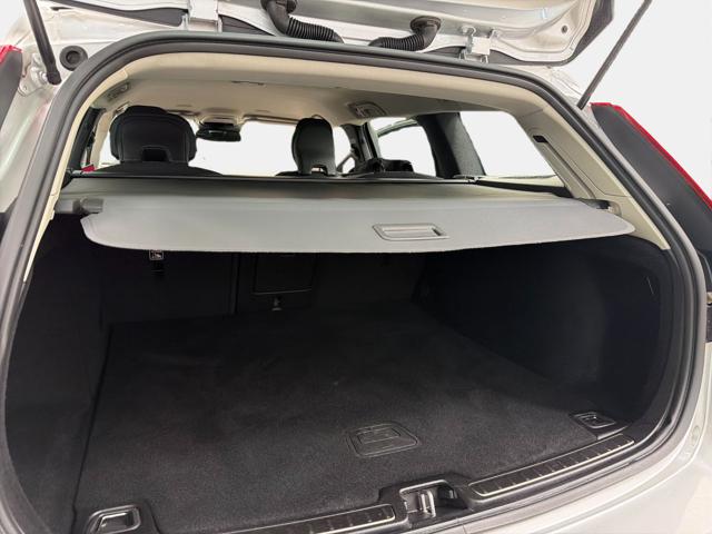 VOLVO V60 B4 D AUTOM. MOMENTUM BUSINESS - foto 14