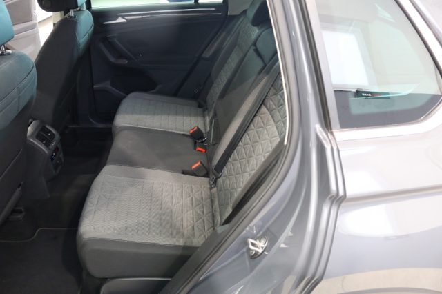 VOLKSWAGEN TIGUAN 2.0 TDI 150 CV SCR DSG LIFE - foto 19
