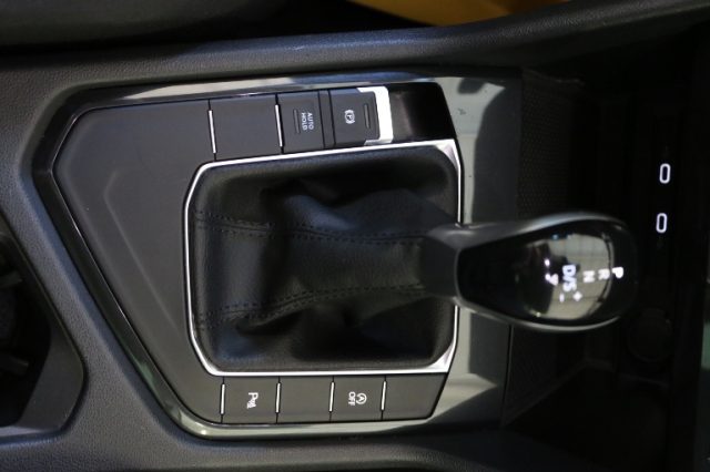 VOLKSWAGEN TIGUAN 2.0 TDI 150 CV SCR DSG LIFE - foto 25