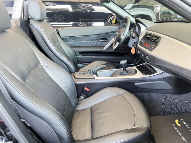 BMW Z4 2.0I CAT ROADSTER BLACK - foto 25