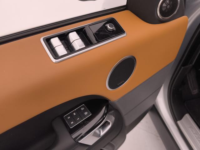 LAND ROVER RANGE ROVER 3.0D I6 MHEV HSE DYNAMIC 249CV A - foto 22