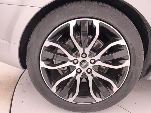 LAND ROVER RANGE ROVER 3.0D I6 MHEV HSE DYNAMIC 249CV A - foto 29