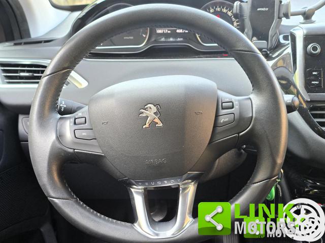 PEUGEOT 208 ALLURE 82 CV - foto 12