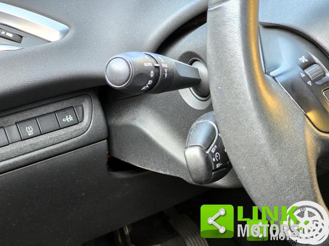 PEUGEOT 208 ALLURE 82 CV - foto 33