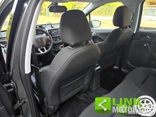 PEUGEOT 208 ALLURE 82 CV - foto 36