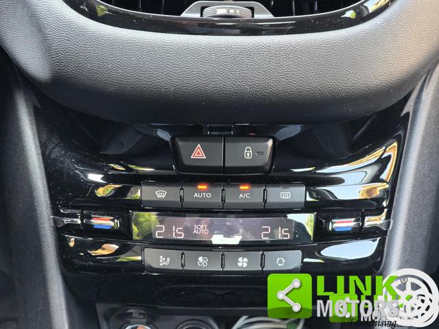 PEUGEOT 208 ALLURE 82 CV - foto 20