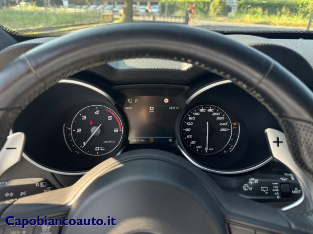 ALFA ROMEO STELVIO 2.2 TURBODIESEL 210 CV AT8 Q4 VE - foto 12