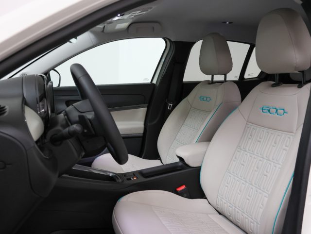 FIAT 600 HYBRID 110CV MHEV LA PRIMA *PROM - foto 8