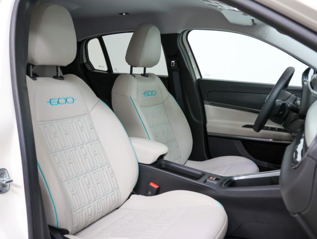 FIAT 600 HYBRID 110CV MHEV LA PRIMA *PROM - foto 11