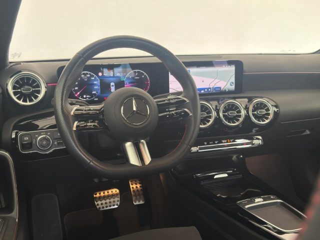 MERCEDES-BENZ A 180 D AUTOMATIC AMG LINE PREMIUM PLU - foto 9