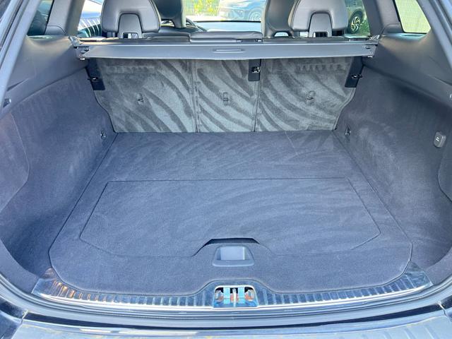 VOLVO XC60 D4 GEARTRONIC R-DESIGN - foto 38