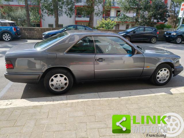 MERCEDES-BENZ E 200 CAT COUPÉ - foto 20