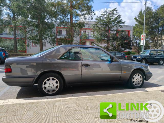 MERCEDES-BENZ E 200 CAT COUPÉ - foto 28