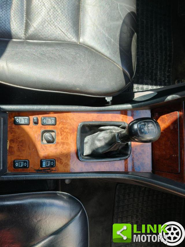 MERCEDES-BENZ E 200 CAT COUPÉ - foto 19