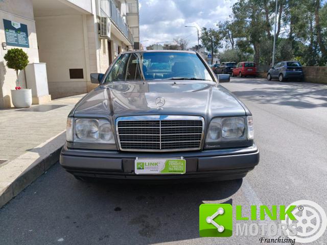 MERCEDES-BENZ E 200 CAT COUPÉ - foto 11
