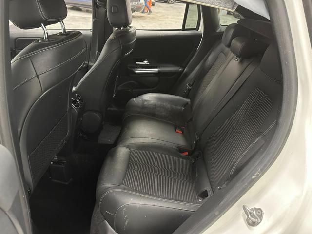 MERCEDES-BENZ GLA 200 EXECUTIVE - foto 13