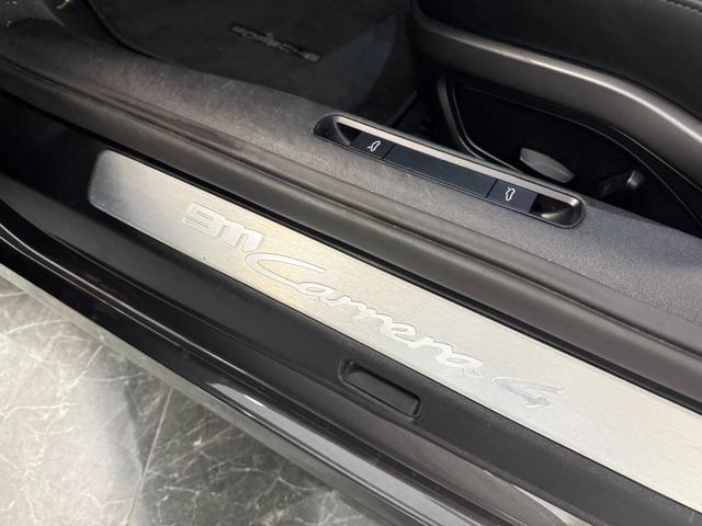 PORSCHE 911 CARRERA 4 - foto 22