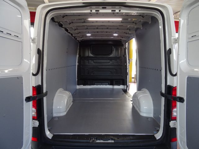 VOLKSWAGEN CRAFTER 30 2.0 TDI 140CV PM-TM FURGONE B - foto 12