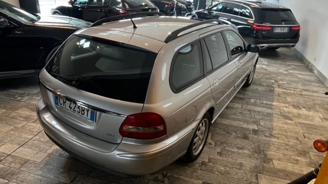 JAGUAR X-TYPE 2.0D CAT WAGON EXECUTIVE NON FUN - foto 6