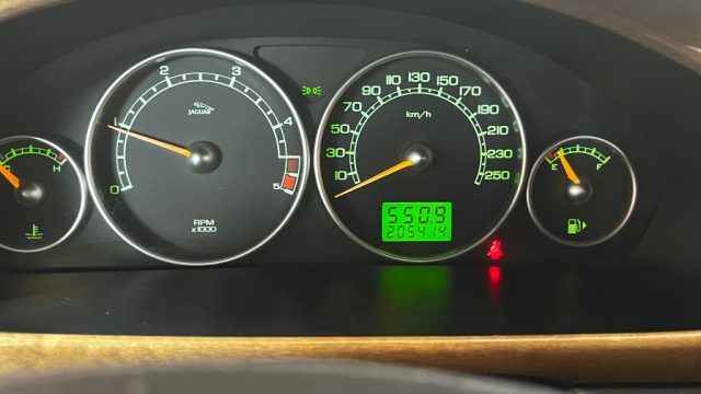 JAGUAR X-TYPE 2.0D CAT WAGON EXECUTIVE NON FUN - foto 12