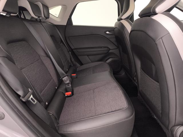 RENAULT CAPTUR 1.6 E-TECH HYBRID TECHNO FAST TR - foto 29
